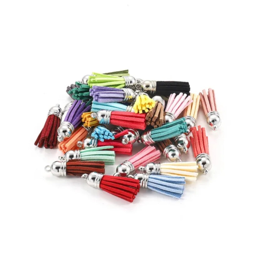 Keychain Tassels Silver Caps