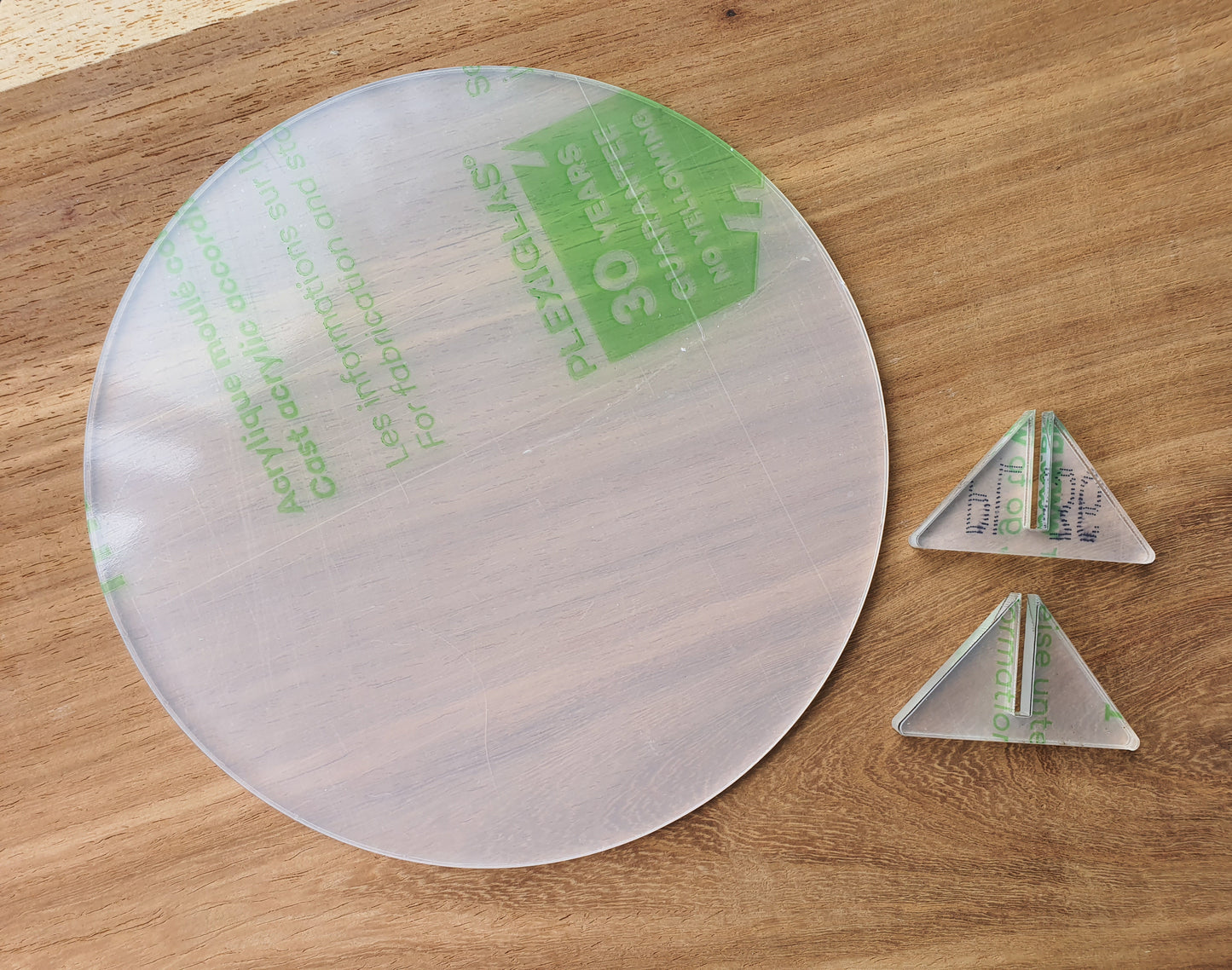 Acrylic Round Table Sign with stands
